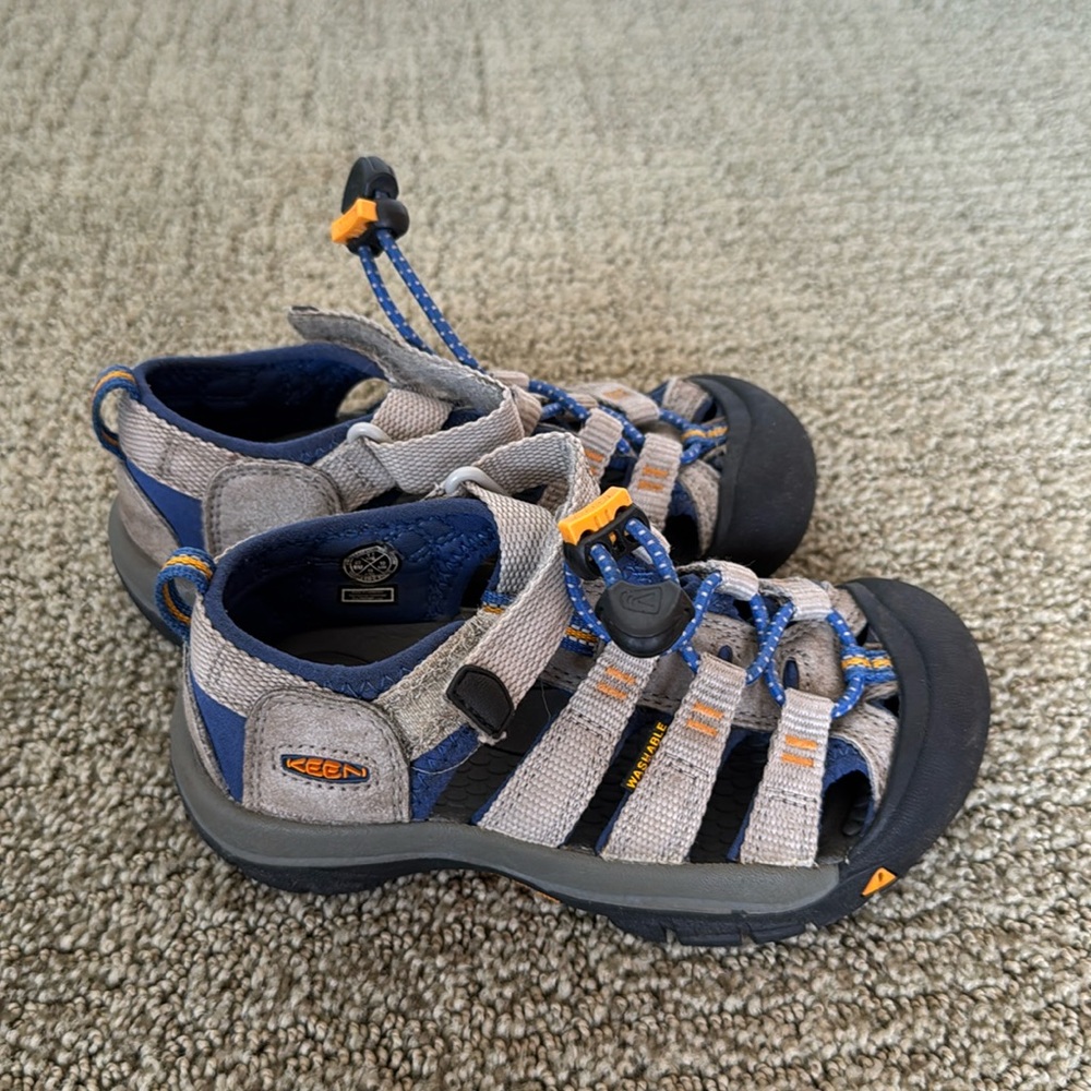 Keen sandals, sz 11